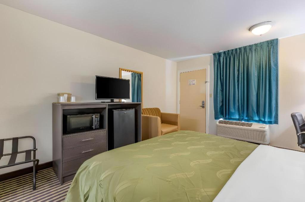 Quality Inn Columbia Airport West Columbia Exterior foto