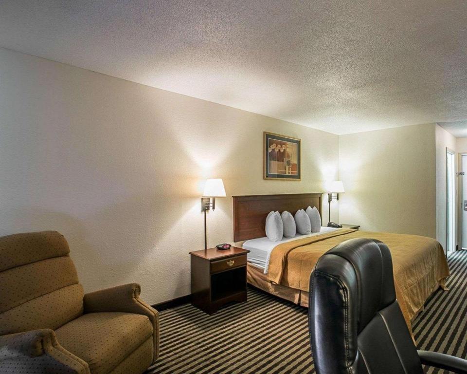Quality Inn Columbia Airport West Columbia Exterior foto