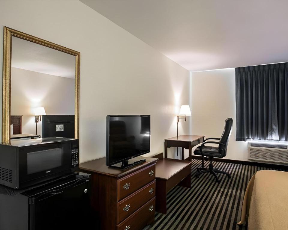 Quality Inn Columbia Airport West Columbia Exterior foto