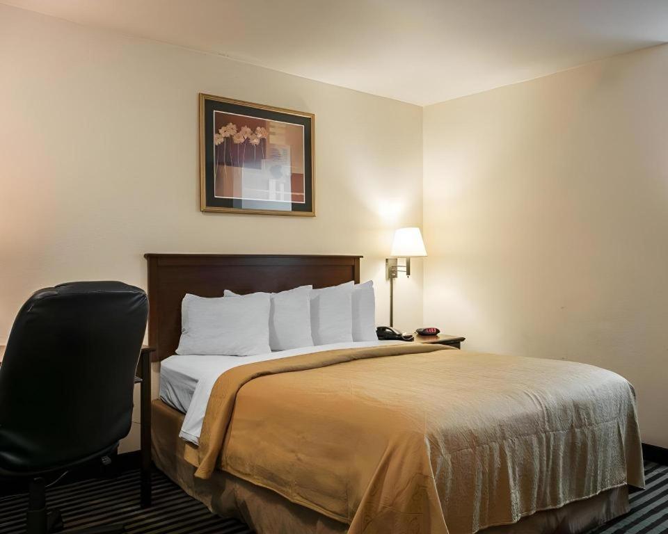 Quality Inn Columbia Airport West Columbia Exterior foto